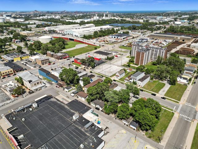 4722 Tod Avenue, East Chicago, IN 46312