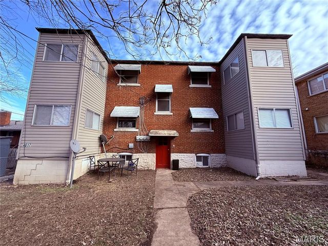 4617 S Broadway, St Louis, MO 63111