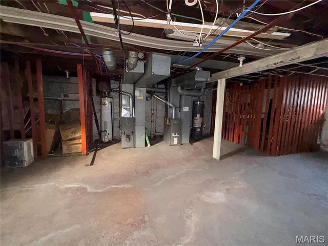 4617 S Broadway, St Louis, MO 63111