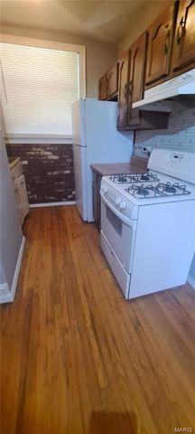 4617 S Broadway, St Louis, MO 63111