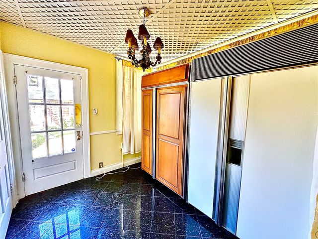 6835 Westlake Avenue, Dallas, TX 75214