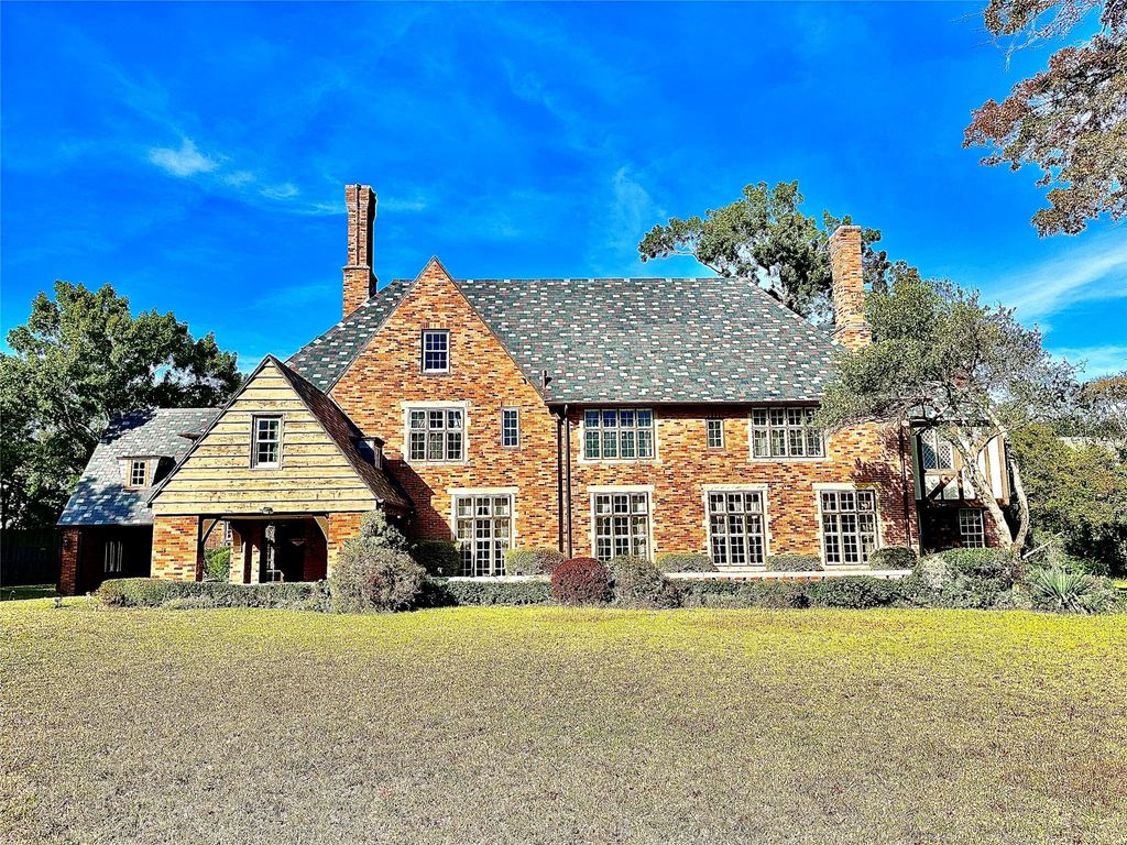 6835 Westlake Avenue, Dallas, TX 75214