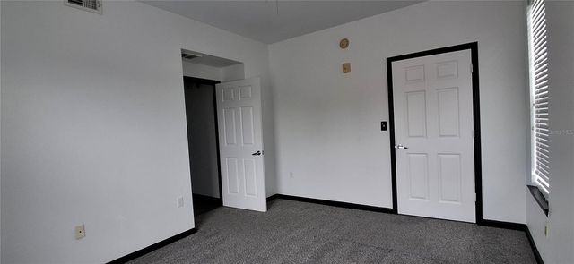 8539 GATE PARKWAY W 1737, Jacksonville, FL 32216