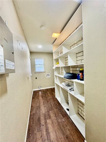 5122 Moultrie Dr, Corpus Christi, TX 78413
