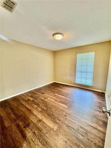 5122 Moultrie Dr, Corpus Christi, TX 78413