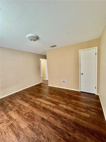 5122 Moultrie Dr, Corpus Christi, TX 78413
