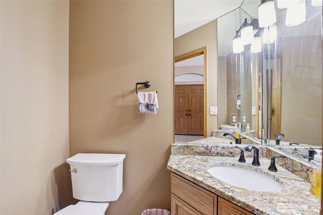 32303 NW 18th Avenue, Ridgefield, WA 98642