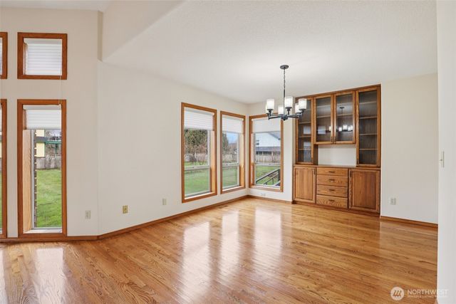 32303 NW 18th Avenue, Ridgefield, WA 98642