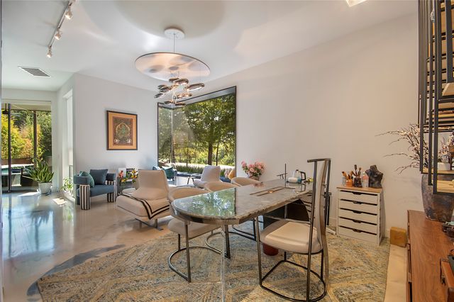 60 Vanguard Way, Dallas, TX 75243
