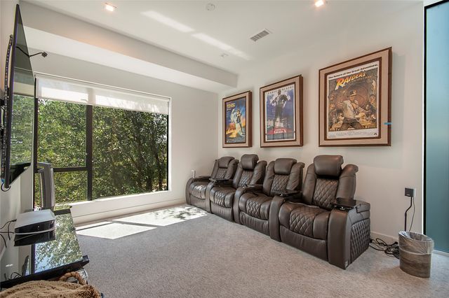 60 Vanguard Way, Dallas, TX 75243