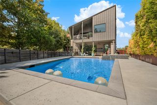 60 Vanguard Way, Dallas, TX 75243
