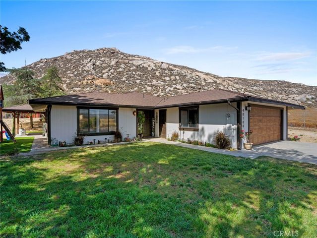 40100 Gibbel Road, Hemet, CA 92543