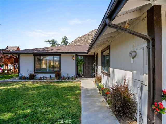 40100 Gibbel Road, Hemet, CA 92543