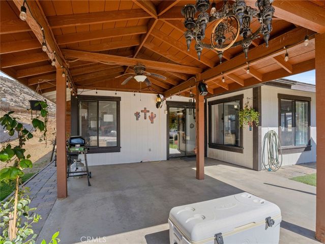 40100 Gibbel Road, Hemet, CA 92543