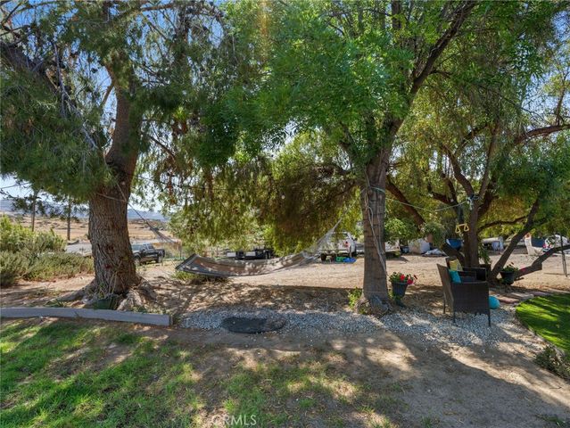 40100 Gibbel Road, Hemet, CA 92543