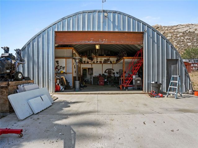 40100 Gibbel Road, Hemet, CA 92543