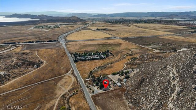 40100 Gibbel Road, Hemet, CA 92543