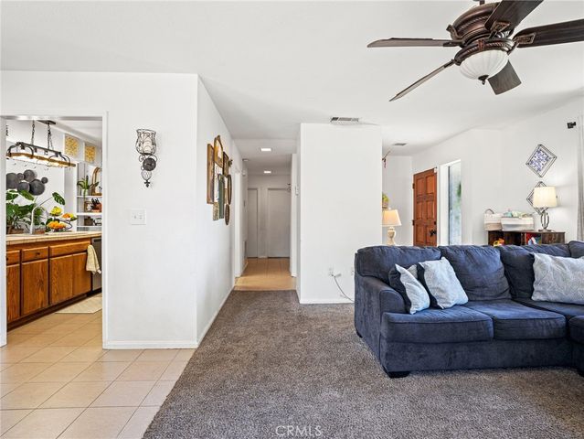 40100 Gibbel Road, Hemet, CA 92543