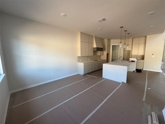 7616 Montage DR, Austin, TX 78738