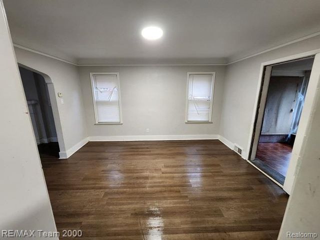 17175 Mendota Street, Detroit, MI 48221