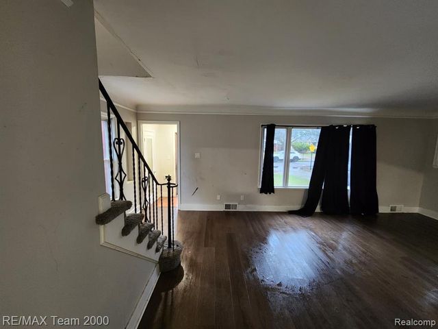 17175 Mendota Street, Detroit, MI 48221