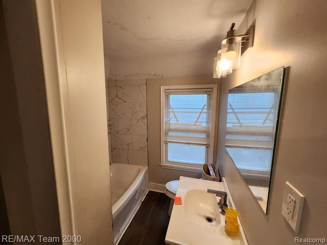 17175 Mendota Street, Detroit, MI 48221