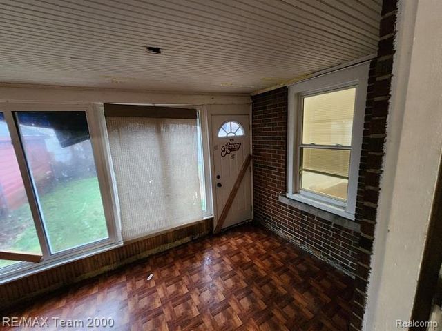 17175 Mendota Street, Detroit, MI 48221