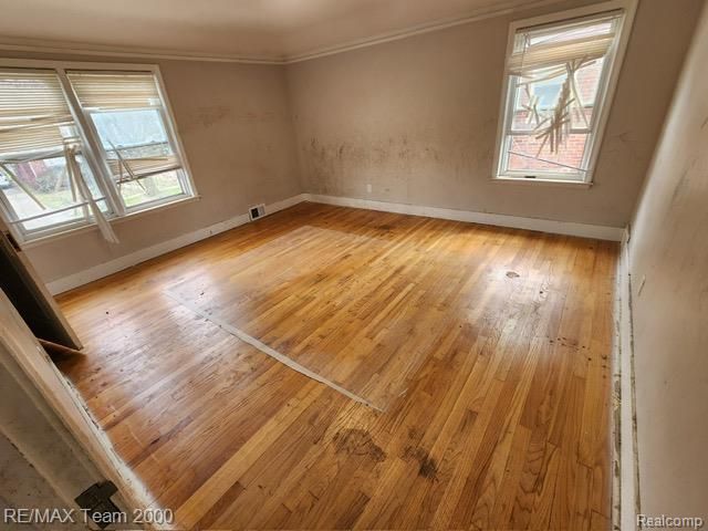 17175 Mendota Street, Detroit, MI 48221