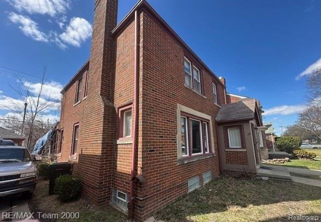 17175 Mendota Street, Detroit, MI 48221