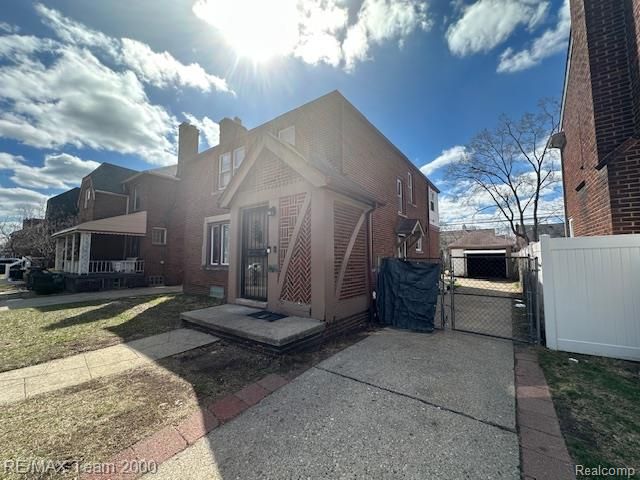 17175 Mendota Street, Detroit, MI 48221