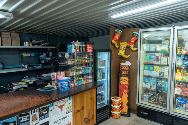 111 S Hickory Street, Ballinger, TX 76821