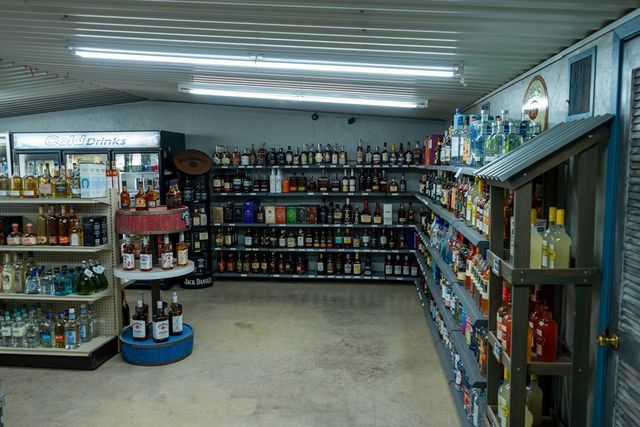 111 S Hickory Street, Ballinger, TX 76821