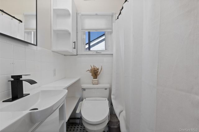 406 S Lexington Avenue, White Plains, NY 10606