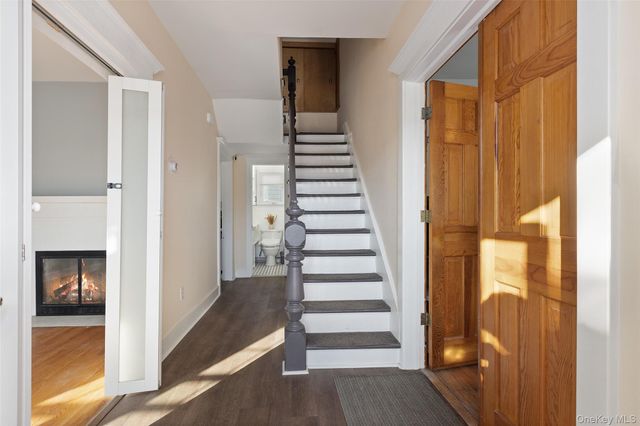 406 S Lexington Avenue, White Plains, NY 10606