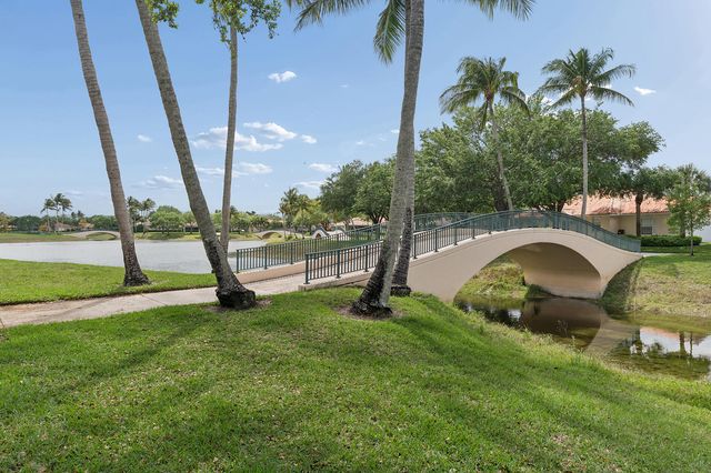 2525 Kittbuck Way, West Palm Beach, FL 33411