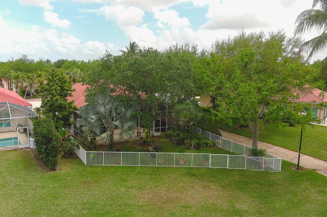 2525 Kittbuck Way, West Palm Beach, FL 33411
