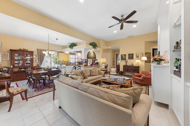 2525 Kittbuck Way, West Palm Beach, FL 33411