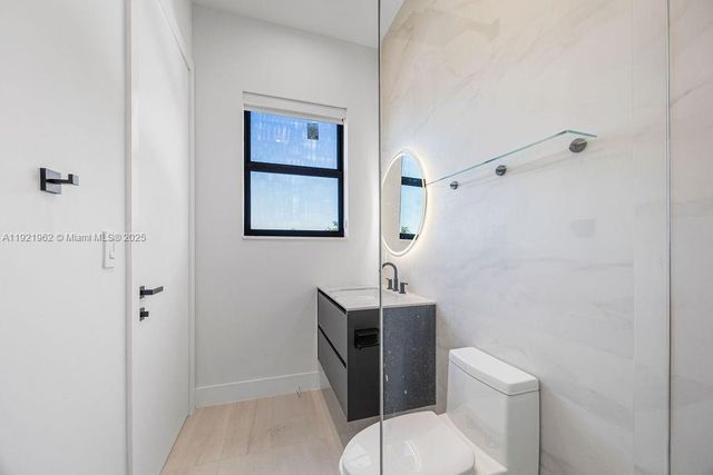 1222 NE 13th ave, Fort Lauderdale, FL 33304