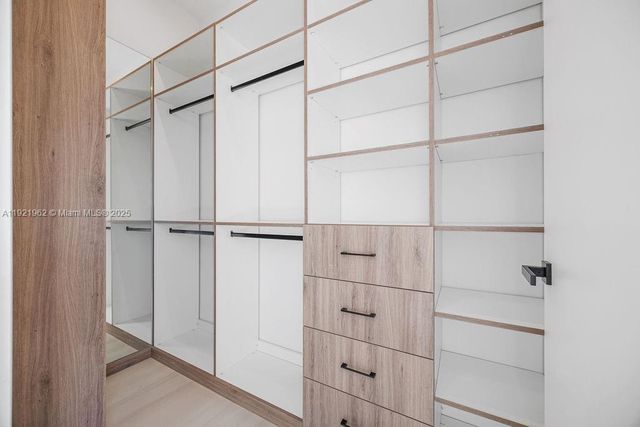 1222 NE 13th ave, Fort Lauderdale, FL 33304