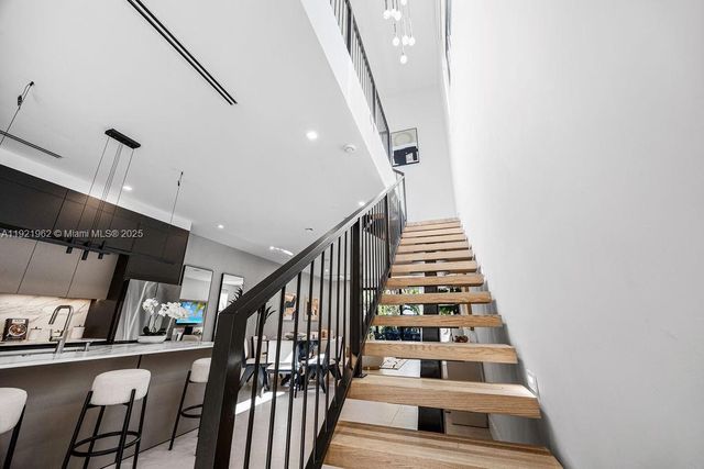 1222 NE 13th ave, Fort Lauderdale, FL 33304