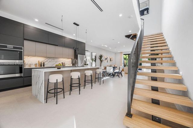 1222 NE 13th ave, Fort Lauderdale, FL 33304