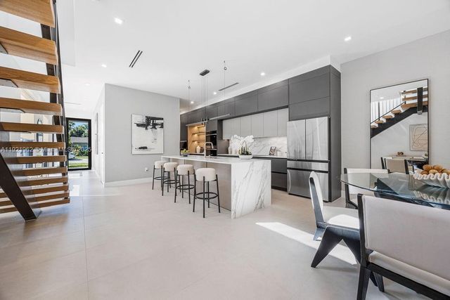 1222 NE 13th ave, Fort Lauderdale, FL 33304