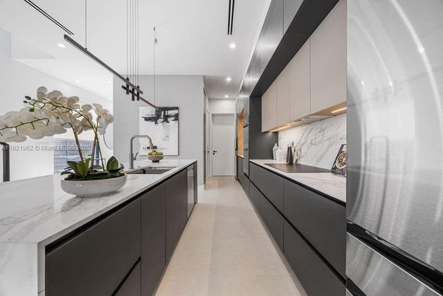 1222 NE 13th ave, Fort Lauderdale, FL 33304