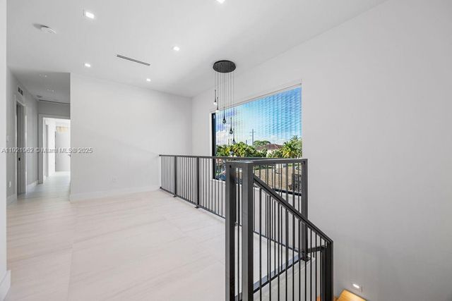 1222 NE 13th ave, Fort Lauderdale, FL 33304