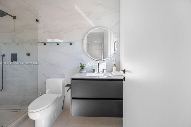 1222 NE 13th ave, Fort Lauderdale, FL 33304