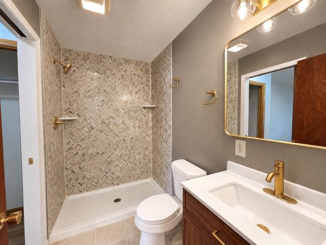 3230 Pinehurst Drive, Lake, MI 48632