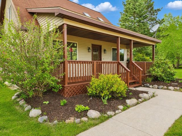 3230 Pinehurst Drive, Lake, MI 48632