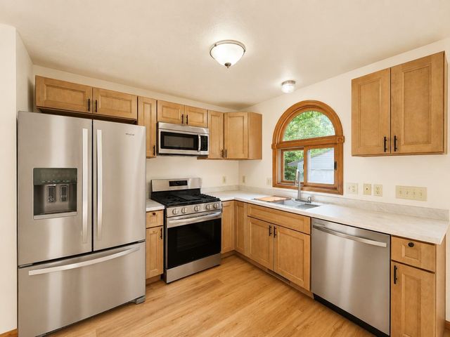 3230 Pinehurst Drive, Lake, MI 48632