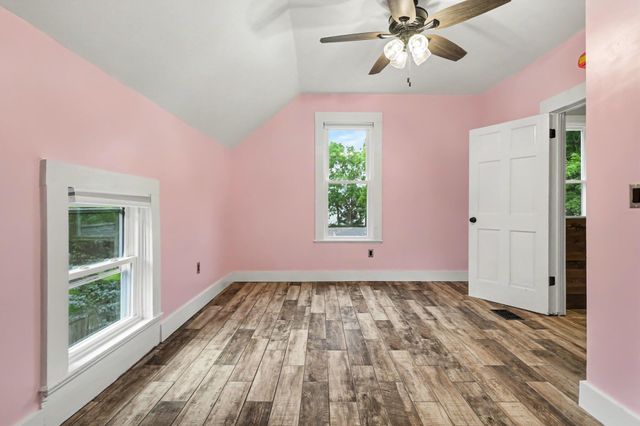 817 W Hanover Street, Marshall City, MI 49068