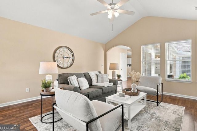 204 Rose Cottage Drive, Woodstock, GA 30189